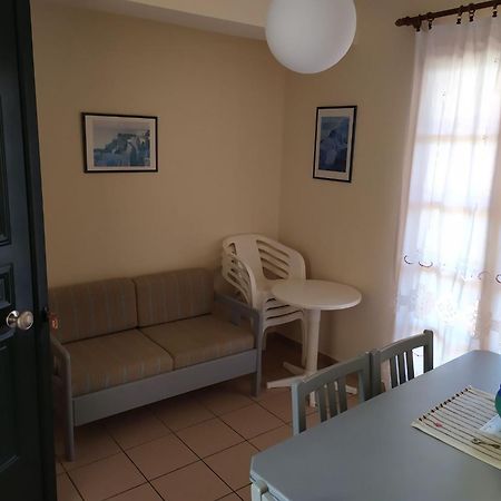 Architect'S Apartments Kato Daratso Bagian luar foto